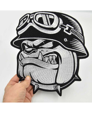 Moto nášivka Bulldog Helmet XXL na chrbát 28 cm x 25 cm