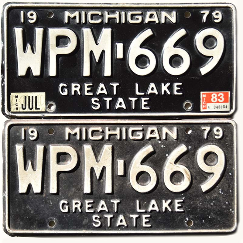 Americká ŠPZ Michigan 1979 Black WPM-669 pár