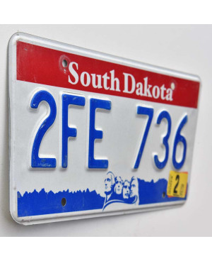Americká ŠPZ South Dakota Faces 2FE 736